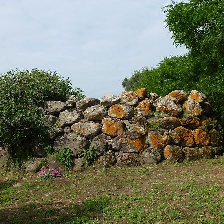 Agriturismo Nuragh'Elighe Sindia Bagian luar foto