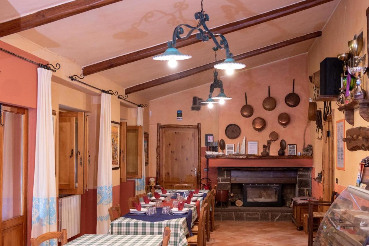 Agriturismo Nuragh'Elighe Sindia Bagian luar foto