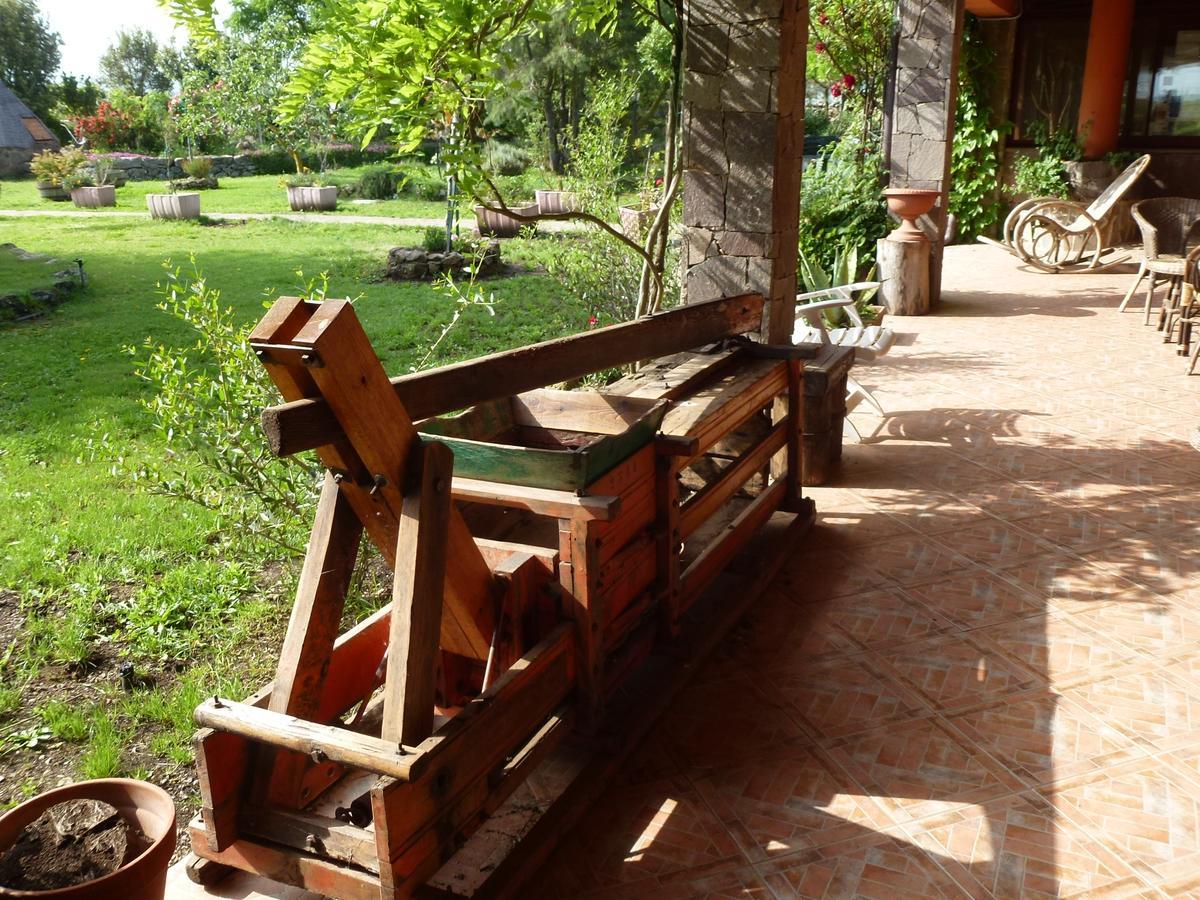 Agriturismo Nuragh'Elighe Sindia Bagian luar foto